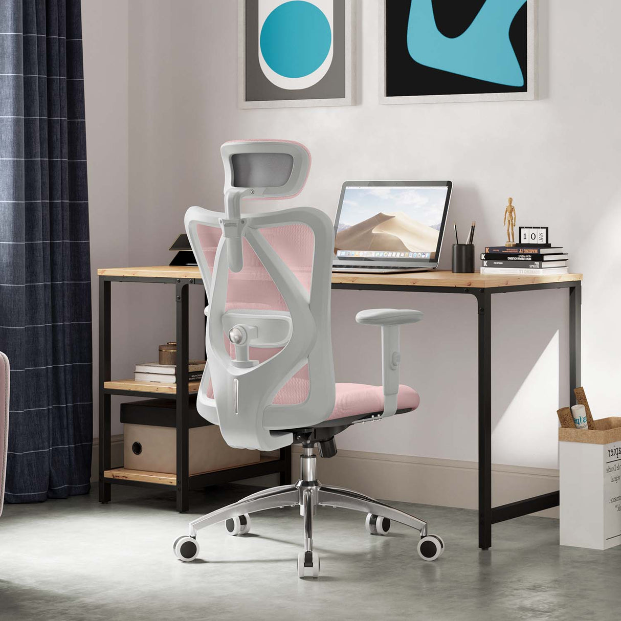 This is the product picture of m18 classic office chair