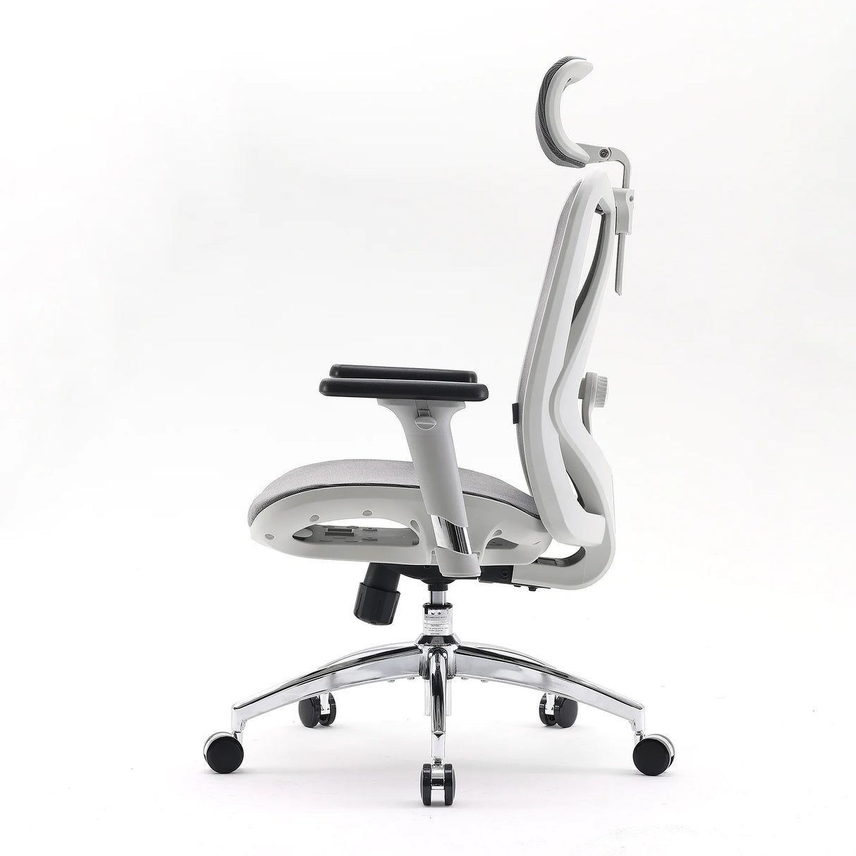 This is the product picture of m57 classic office chair