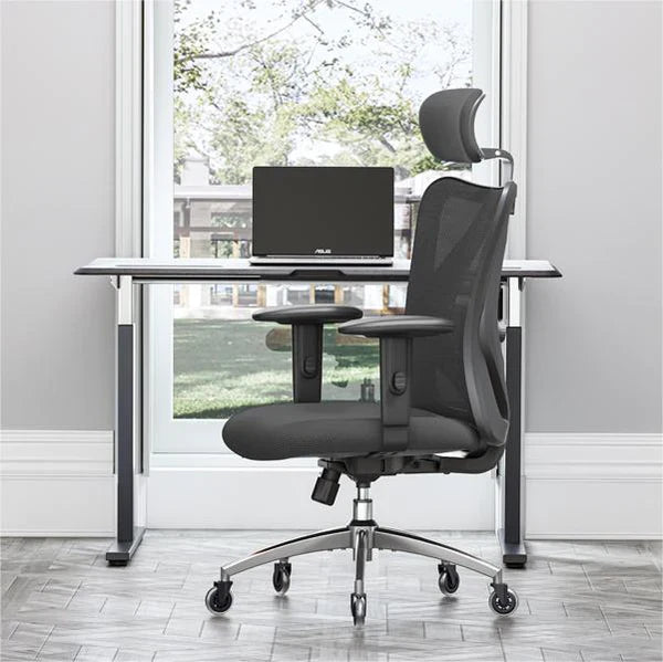 This is the product picture of m18 classic office chair