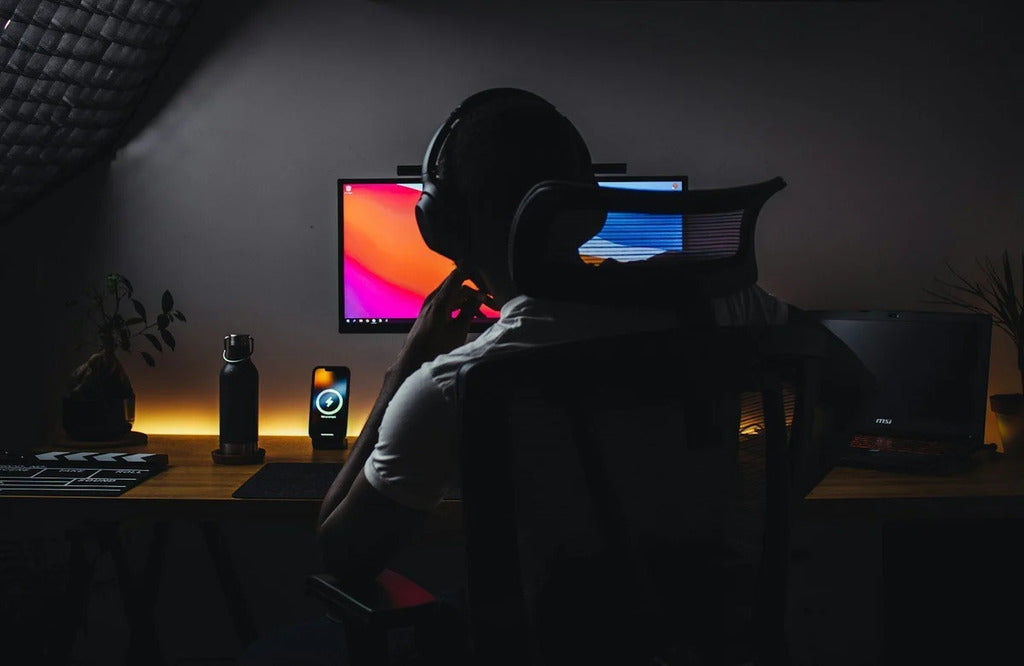 How Long Is Too Long to Sit Without Moving